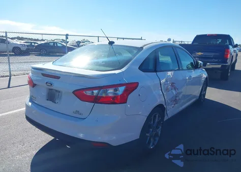 2013 Ford Focus Se из США, поврежденный, VIN 1FADP3F27DL240843